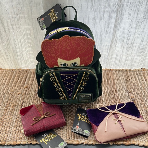 ?‍♀️✨Hocus-pocus Loungefly 3 set of Disney hocus pocus with matching wallets